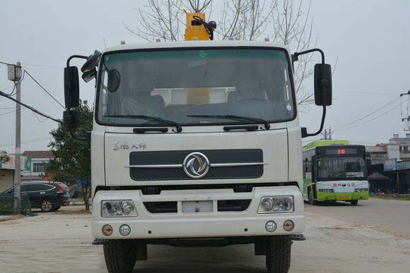 �泵��ƽ�����䳵