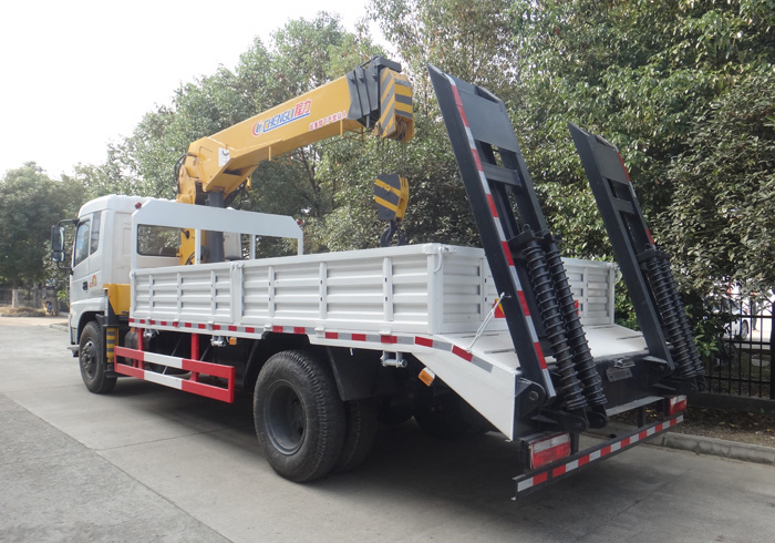 5���泵��ƽ�����䳵